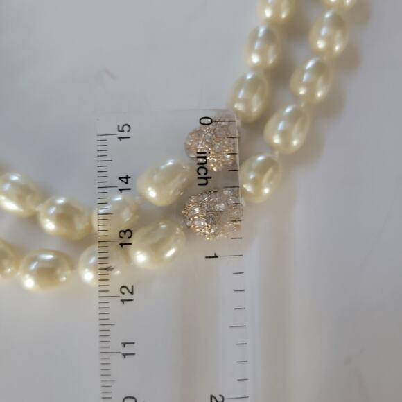 Vintage Pearl Necklace Double Strand with Rhinestone Clasp Cream White 16 Inch - Picture 5 of 10